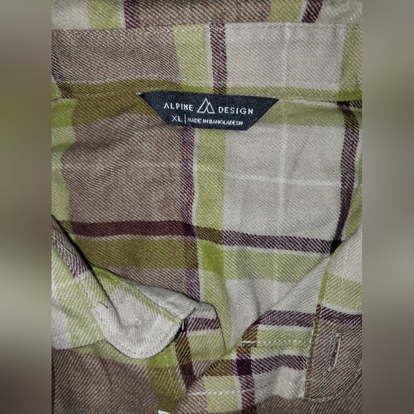 Alpine Design Long Sleeve button-up Flannel - Picture 7 of 11